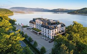 Heron Live Hotel Marina & Spa