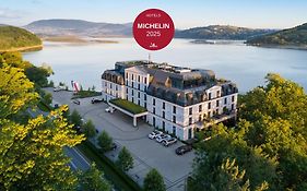 Heron Live Hotel Marina & Spa